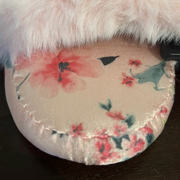 Inc International Concepts Printed Faux Fur Slide Slippers & Sleep Mask … - Picture 4 of 7